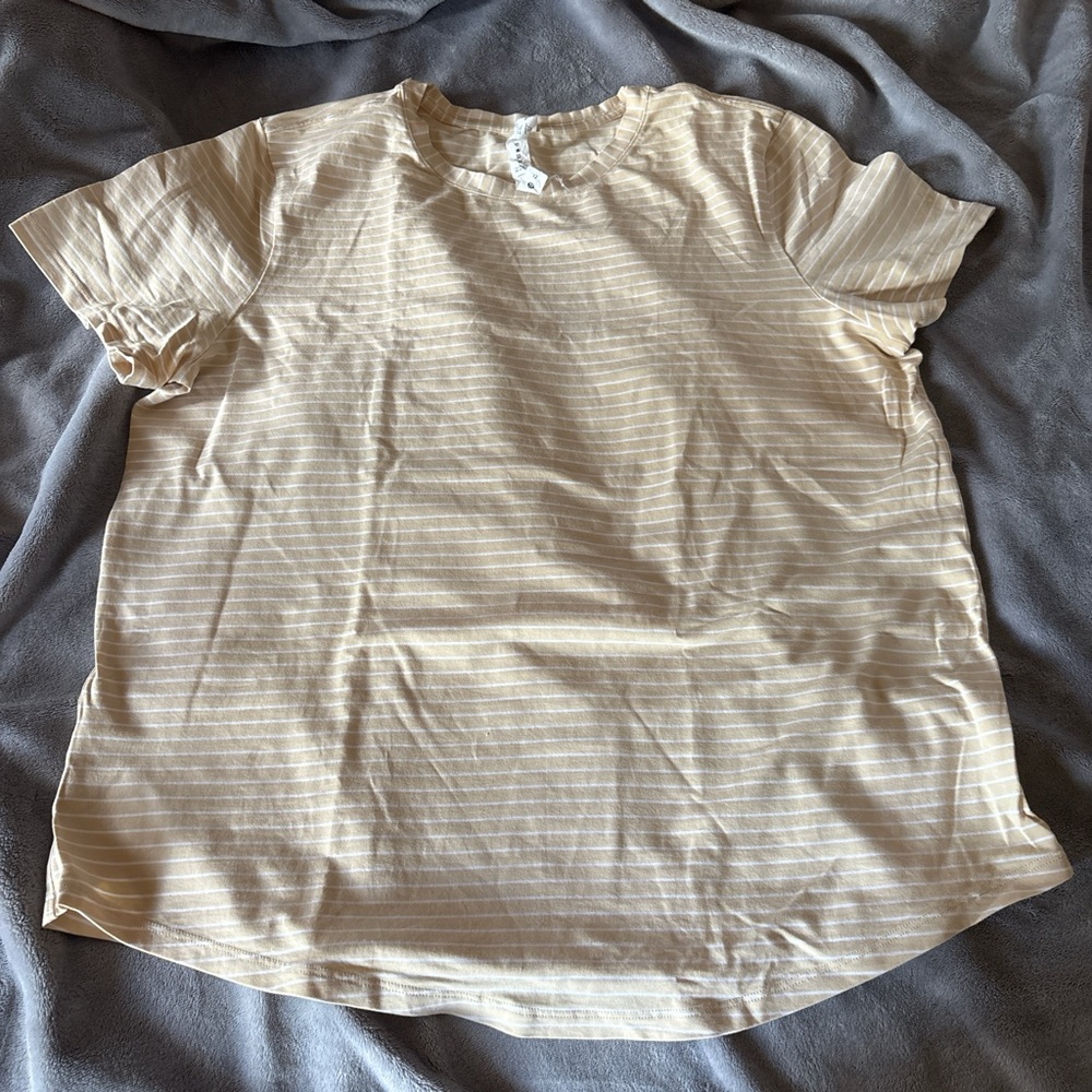 lululemon athletica Yellow/Beige & white Striped Short Sleeve Tee